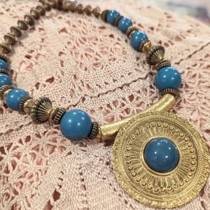 1980's vintage MEDALLION NECKLACE 80's